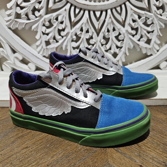 Vans Other - Vans Old School Marvel Skateboard Avengers Low Top Suede Sneakers Kids 2.5